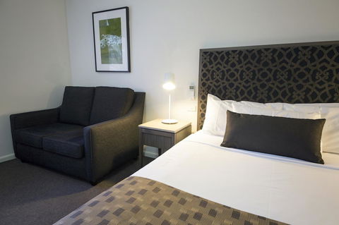 Mercure Albury - Holiday Adelaide 1
