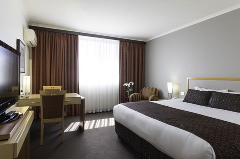 Mercure Albury - Holiday Adelaide 8
