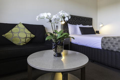 Mercure Albury - Holiday Adelaide 3
