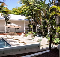 Byron Cove Beach House - Holiday Adelaide