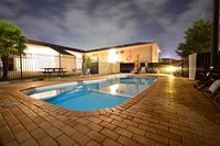 Book Mudgee Accommodation Vacations Holiday Adelaide Holiday Adelaide