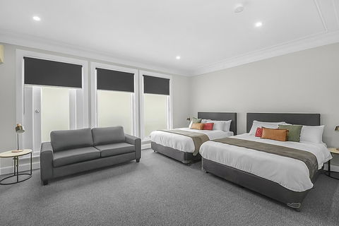 Horse And Jockey Hotel Homebush - Holiday Adelaide 0