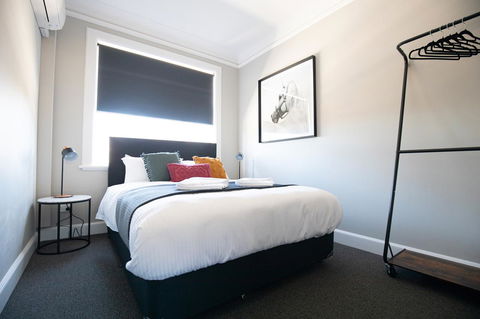 Horse And Jockey Hotel Homebush - Holiday Adelaide 5
