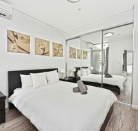 Comfortable Apartment in Central Sydney - Holiday Adelaide