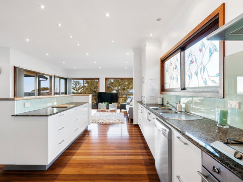 The Beach House Terrigal - Holiday Adelaide 2