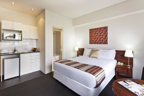 Macleay Hotel - Holiday Adelaide 6