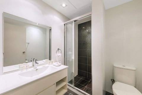 Macleay Hotel - Holiday Adelaide 13
