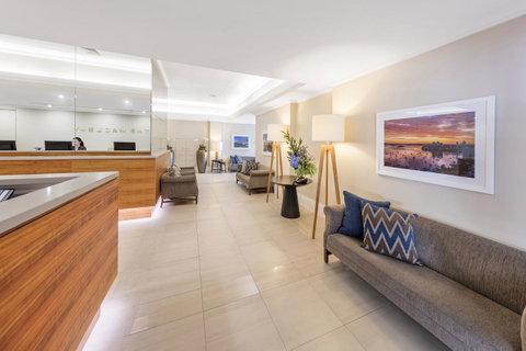 Macleay Hotel - Holiday Adelaide 3