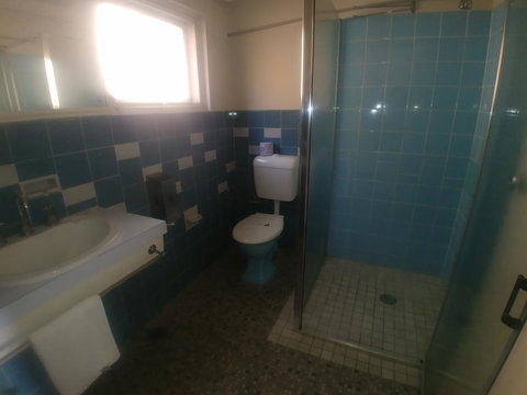 Bega Motel - Holiday Adelaide 10