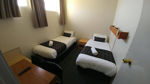 Bega Motel - Holiday Adelaide 15