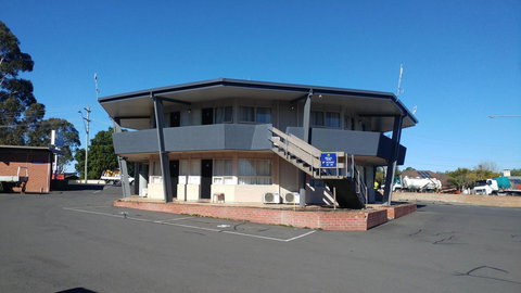 Bega Motel - Holiday Adelaide 21