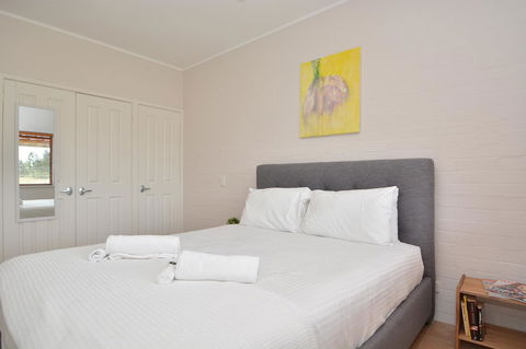 JE Guesthouse, Central To All The Hunter Valley Has To Offer - Holiday Adelaide 24