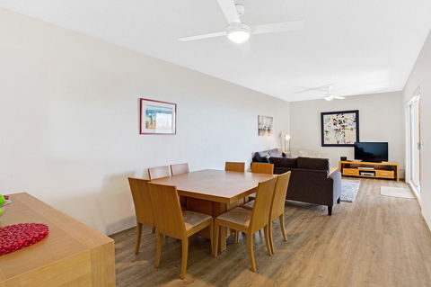 Victoria Parade, Kiah, Unit 10, 53 - Holiday Adelaide 6
