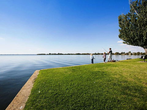 Mulwala Resort - Holiday Adelaide 39