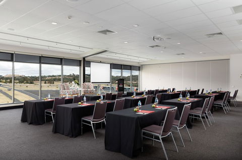 Rydges Mount Panorama Bathurst - Holiday Adelaide 36