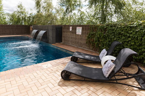 Rydges Mount Panorama Bathurst - Holiday Adelaide 16