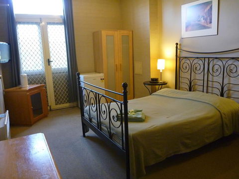 Newtown Backpackers - Holiday Adelaide 22