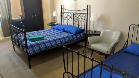 Newtown Backpackers - Holiday Adelaide 15