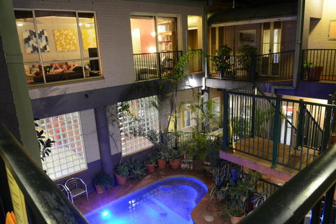 Newtown Backpackers - Holiday Adelaide 0