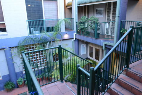 Newtown Backpackers - Holiday Adelaide 8