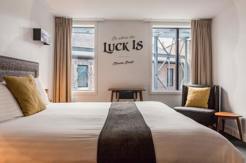 The Lucky Hotel - Holiday Adelaide 20