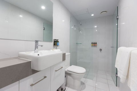 The Lucky Hotel - Holiday Adelaide 5