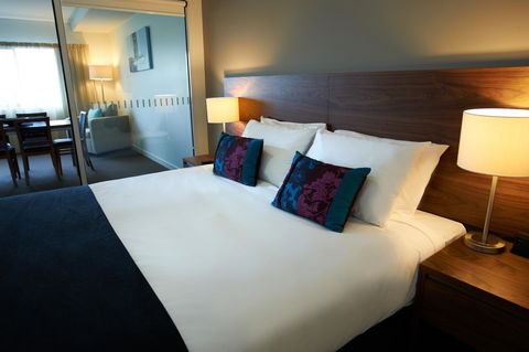 Quest Dubbo - Holiday Adelaide 32