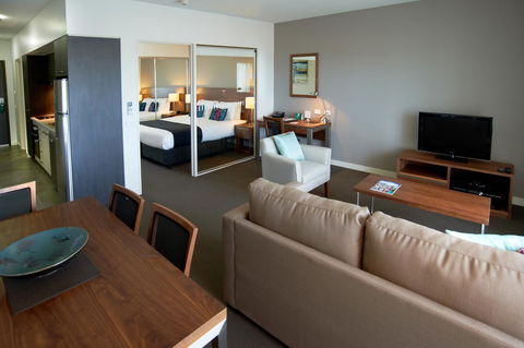 Quest Dubbo - Holiday Adelaide 19