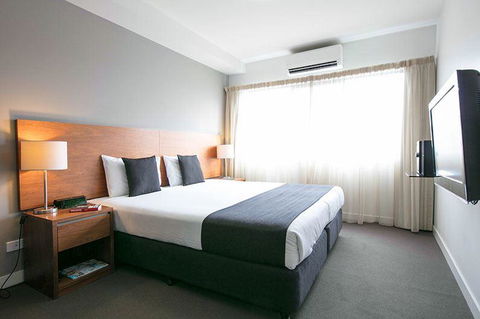 Quest Dubbo - Holiday Adelaide 4