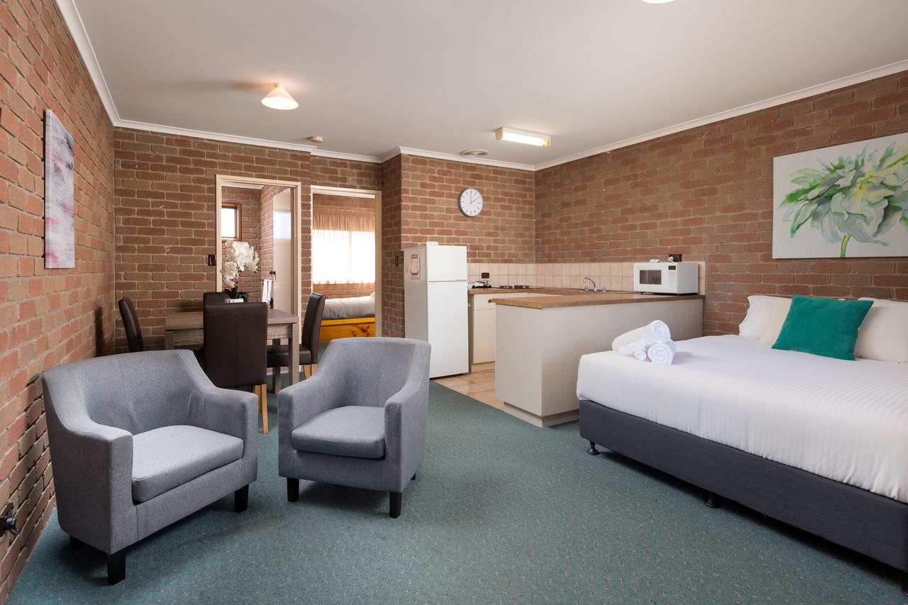 Corowa NSW Holiday Adelaide
