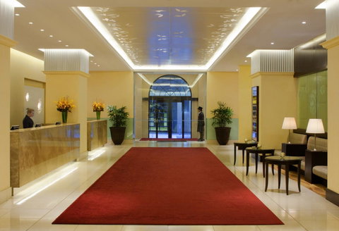 Radisson Blu Plaza Hotel Sydney - Holiday Adelaide 18