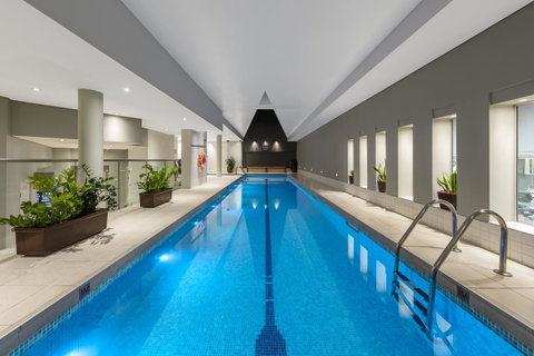 Radisson Blu Plaza Hotel Sydney - Holiday Adelaide 1