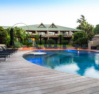 Beach Hotel Resort - Holiday Adelaide
