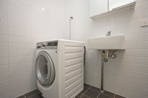 The Star Apartments - Holiday Adelaide 30