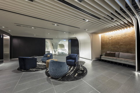 SKYE Suites Sydney - Holiday Adelaide 12