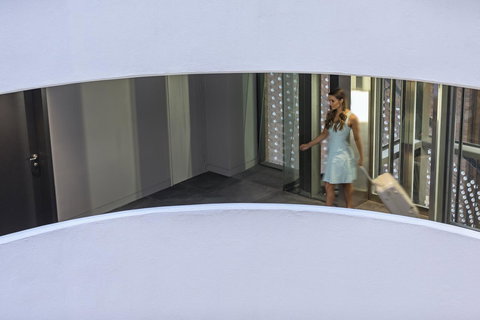 SKYE Suites Sydney - Holiday Adelaide 30