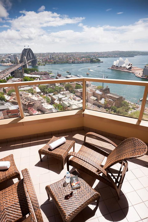 The Sebel Quay West Suites Sydney - Holiday Adelaide 2