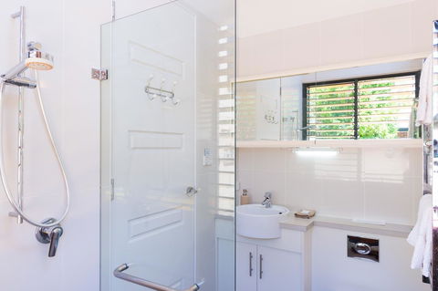 By The Beach B&B Self Contained Apartments - Holiday Adelaide 10