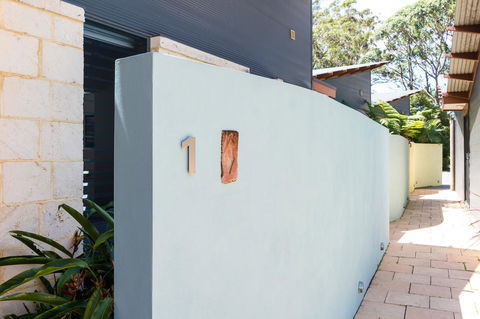 By The Beach B&B Self Contained Apartments - Holiday Adelaide 5