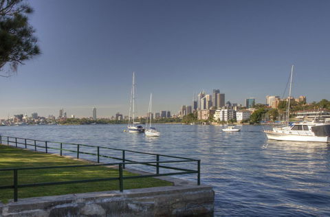 Summery, Spacious 4 Bed Home In Kurraba Point - Holiday Adelaide 20