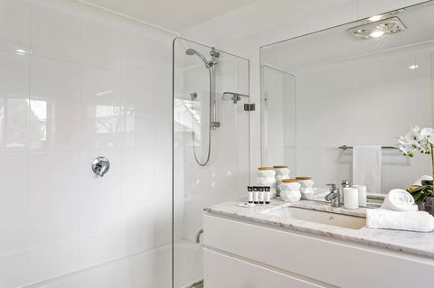 Summery, Spacious 4 Bed Home In Kurraba Point - Holiday Adelaide 8