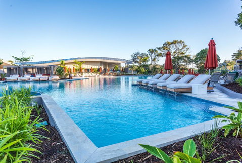 Elements Of Byron - Holiday Adelaide 16