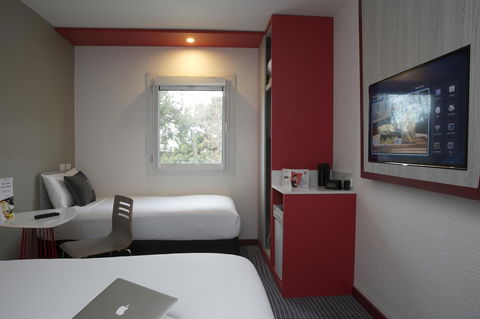 Ibis Sydney Airport - Holiday Adelaide 25