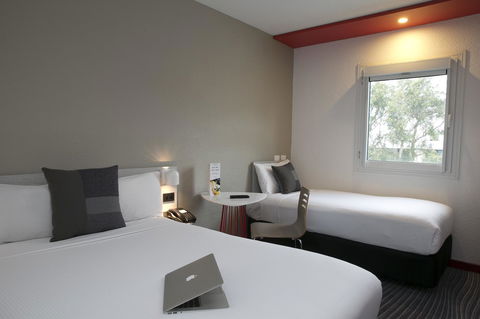 Ibis Sydney Airport - Holiday Adelaide 6