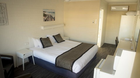 Coastal Bay Motel - Holiday Adelaide 42