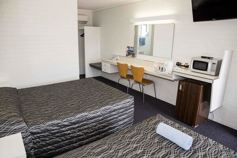 Coastal Bay Motel - Holiday Adelaide 29