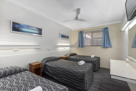 Coastal Bay Motel - Holiday Adelaide 17
