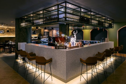 Mercure Sydney - Holiday Adelaide 2