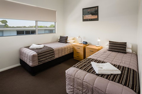Charlestown Executive Apartments - Holiday Adelaide 2