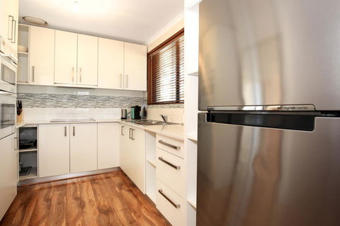 Sandy Toes Beach House Jervis Bay - 2min To Beach - Holiday Adelaide 9